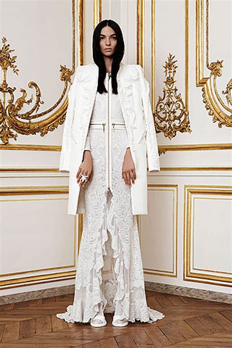 quanto costa un vestito di riccardo tisci per givenchy|riccardo tisci givenchy fashion.